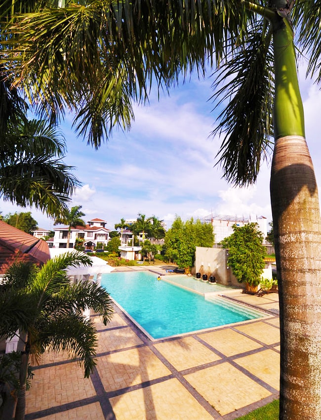 Lot For Sale in Bali Mansions, South Forbes
